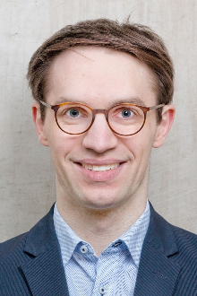 Dr. Matthias Deininger