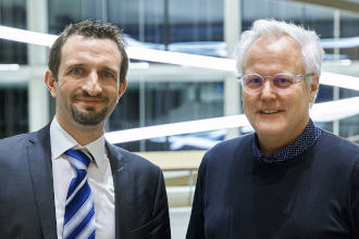 Prof. Dr. med. Thorsten Brenner und Klaus Notz