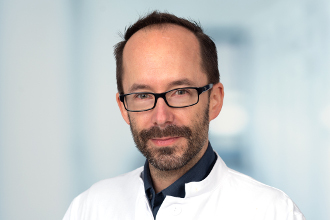 Privatdozent Dr. med. Tobias Hilbert