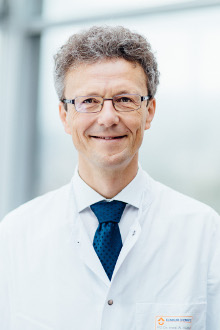 Privatdozent Dr. Axel Hübler